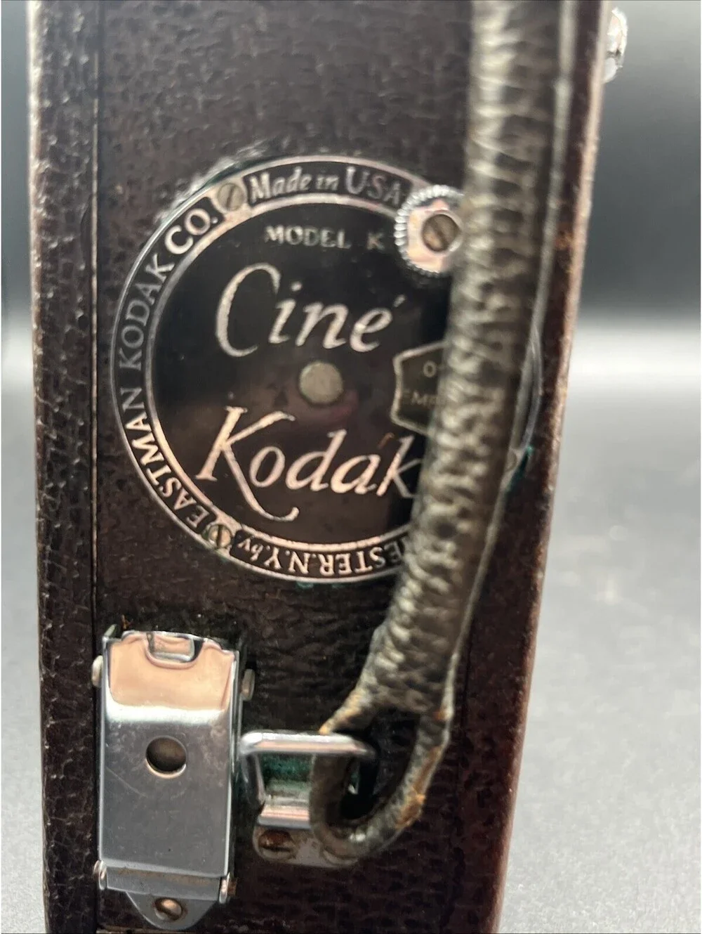 Vintage 16mm  Cine-Kodak Model K f/1.9 Film Movie Camera w/Case - Untested